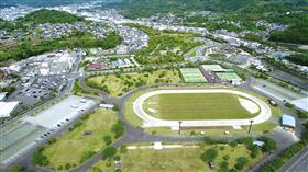 陸上競技場