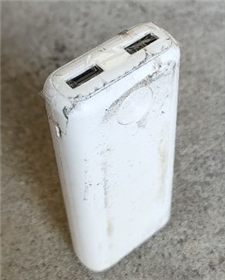 モバイルバッテリー